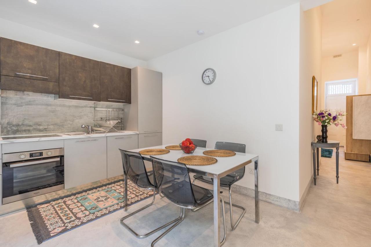 Sliema Luxurious One Bedroom Duplex Maisonette Екстер'єр фото